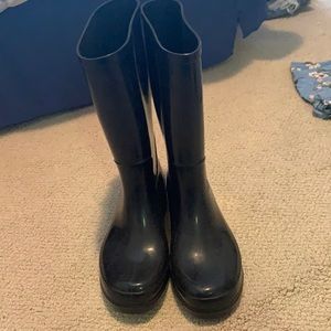 Rain boots